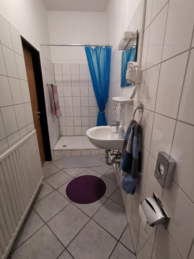 Hotel-Pension Zum Hirsch Hattersheim am Main Екстер'єр фото