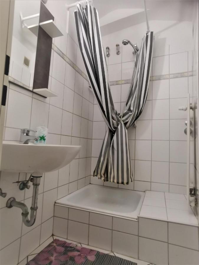 Hotel-Pension Zum Hirsch Hattersheim am Main Екстер'єр фото