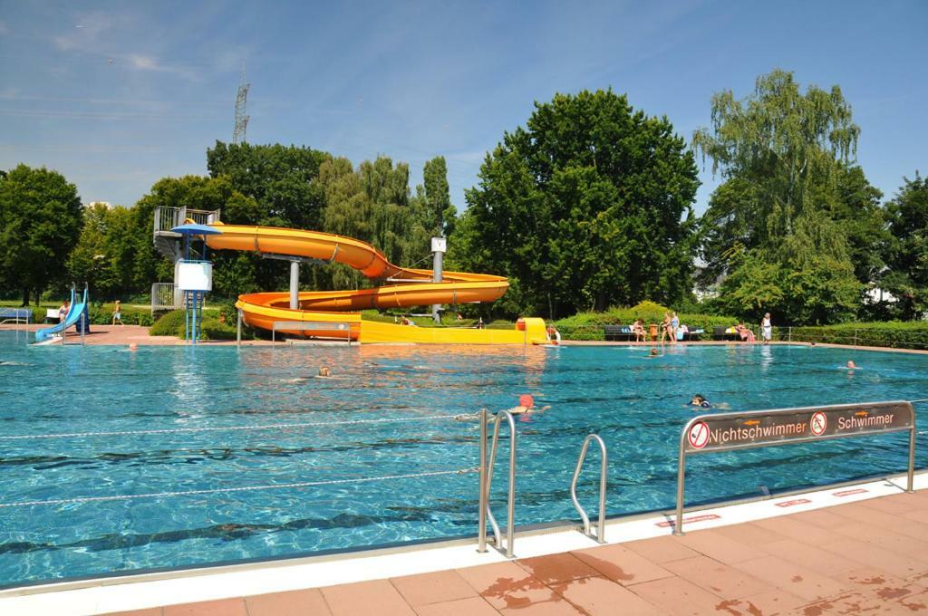 Hotel-Pension Zum Hirsch Hattersheim am Main Екстер'єр фото