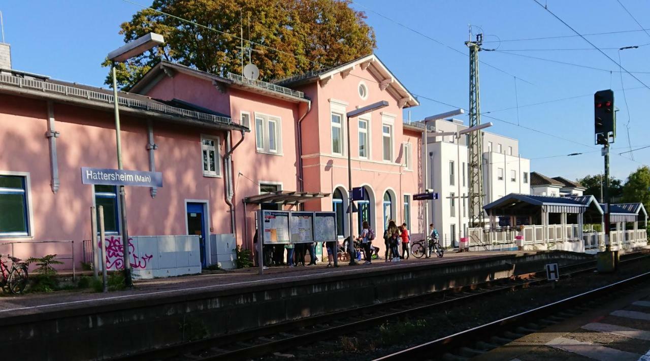 Hotel-Pension Zum Hirsch Hattersheim am Main Екстер'єр фото